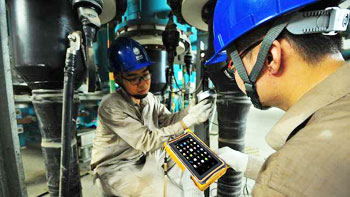 RFID工业平板应用在电力资产巡检