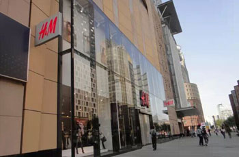 零售商Zara、H&M和Uniqlo均使用RFID技术